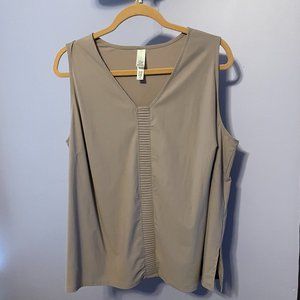 Marla Wynne Grey sleeveless Blouse - Size 1X
